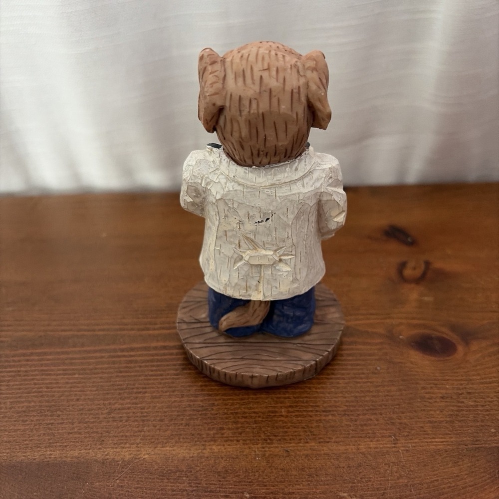 Vintage Resin Dog Figurine Wearing Doctor's Uniforme White Coat Doggy - Picture 3 of 5